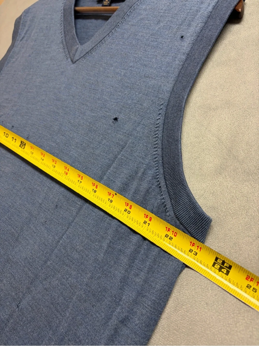 Brooks Brothers BrooksTech Marino Wool V Neck Vest XL Blue Distressed Grunge